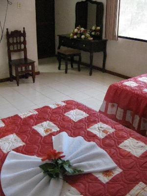 Hotel Plaza Yucatan Ticul Extérieur photo