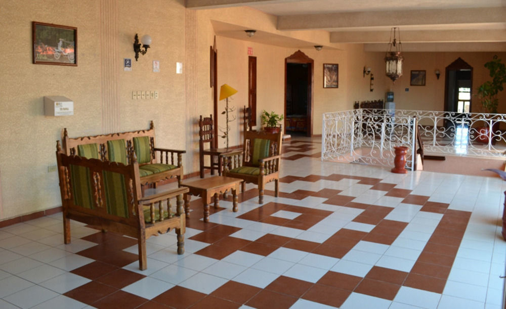 Hotel Plaza Yucatan Ticul Extérieur photo